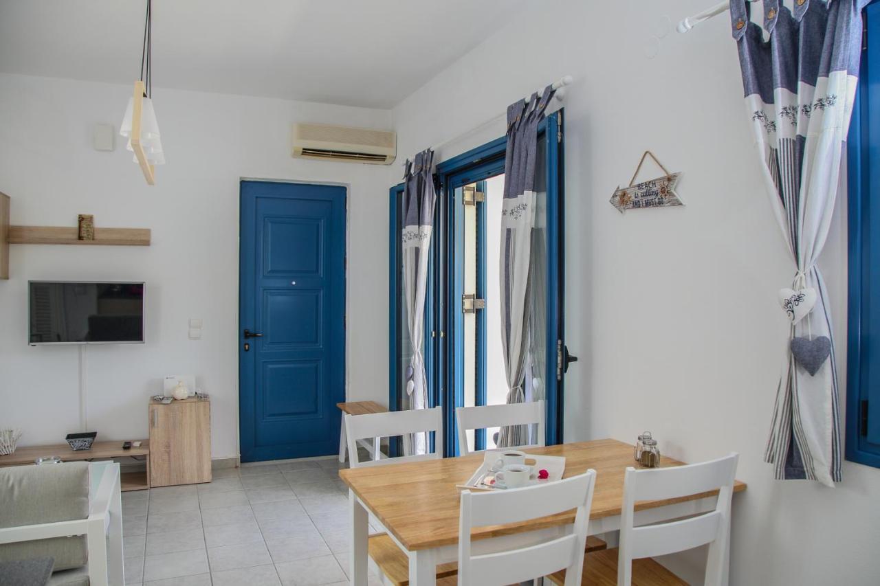 Mmm Apartment Makrýgialos Eksteriør bilde